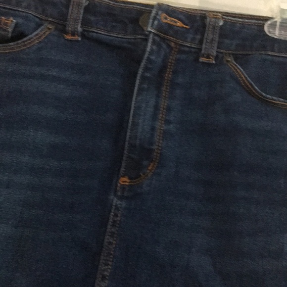 Universal threads blue jean skirt size 6/28. - Picture 2 of 10